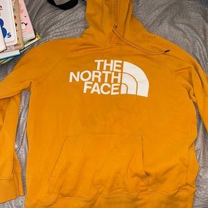 North face women’s hoodie size medium